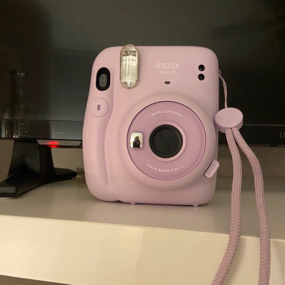 Instax mini 11 instant camera